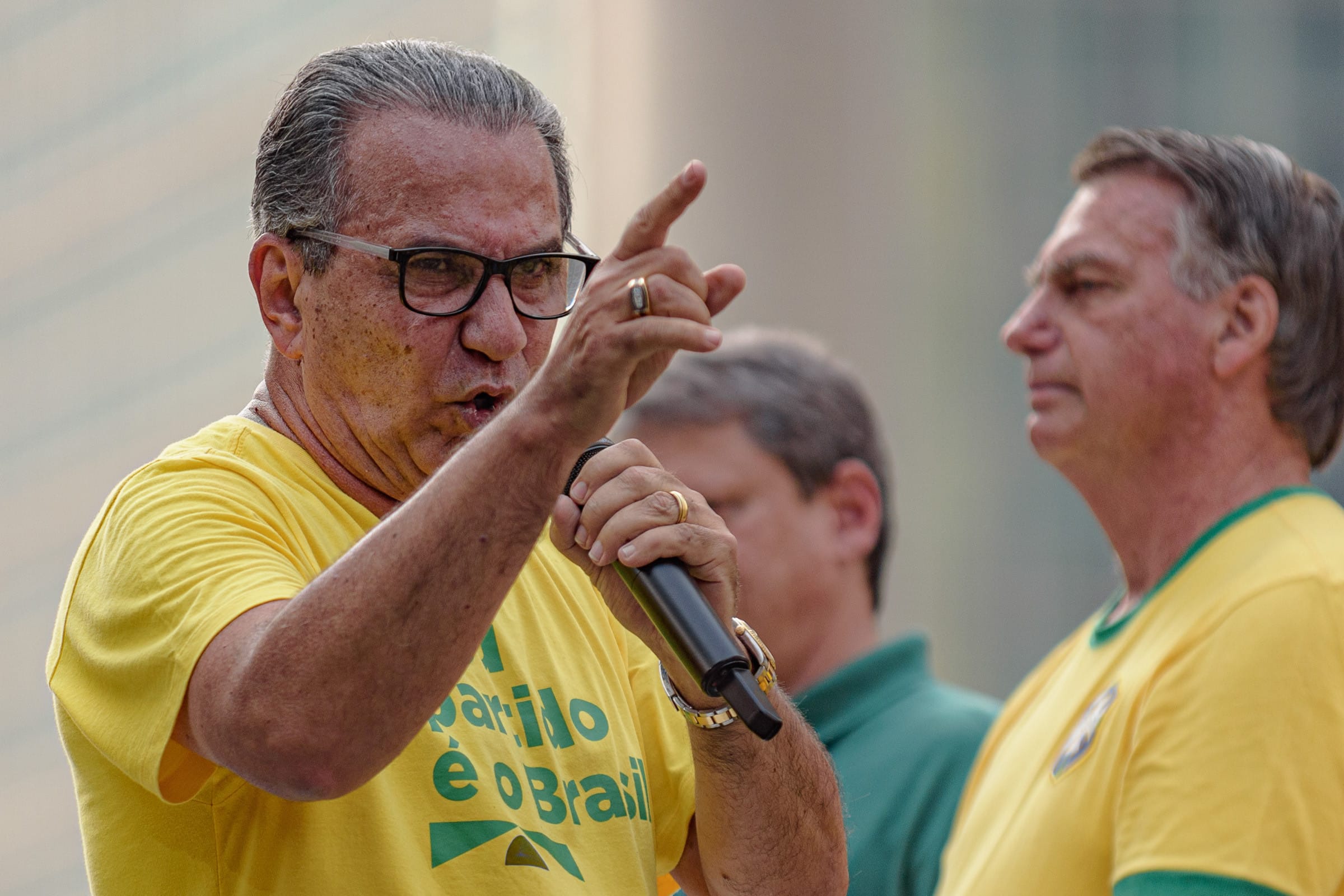 Bolsonaro Precisa Escolher Candidato Agora: A Análise de Silas Malafaia