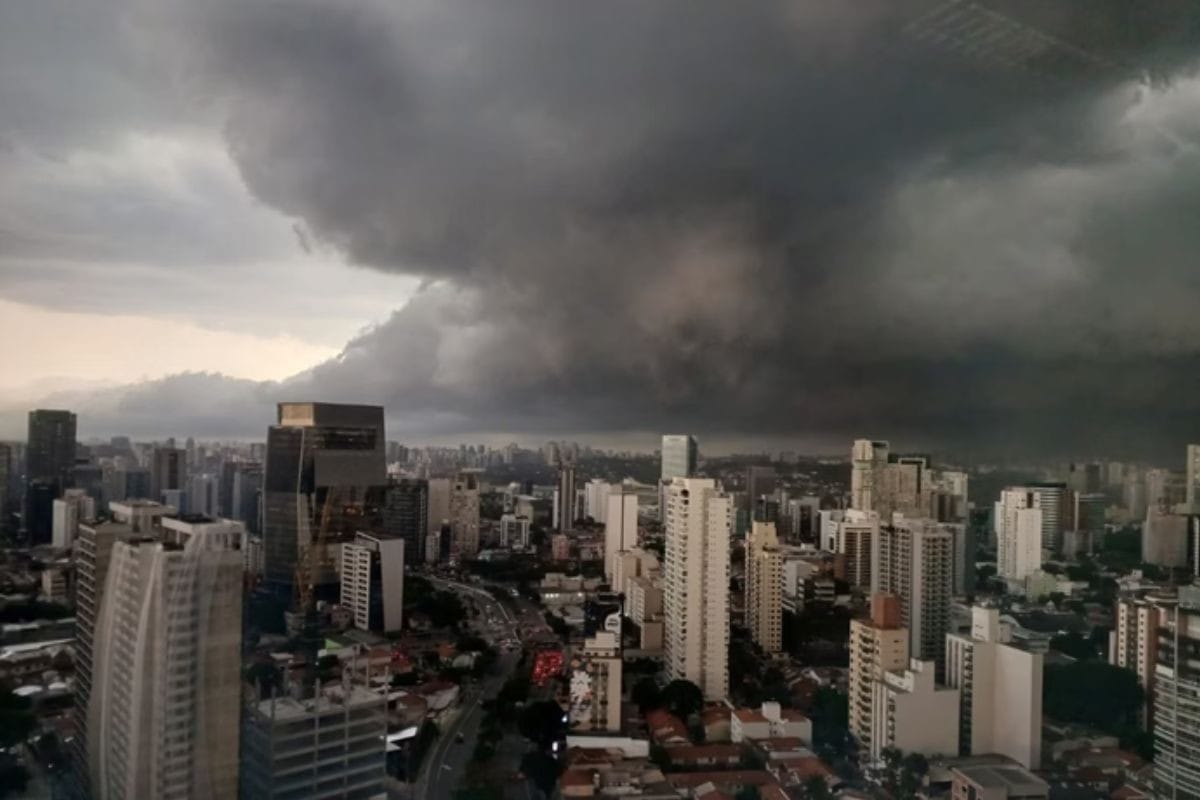Ciclone atinge Sul e Sudeste do Brasil nesta semana: entenda os impactos