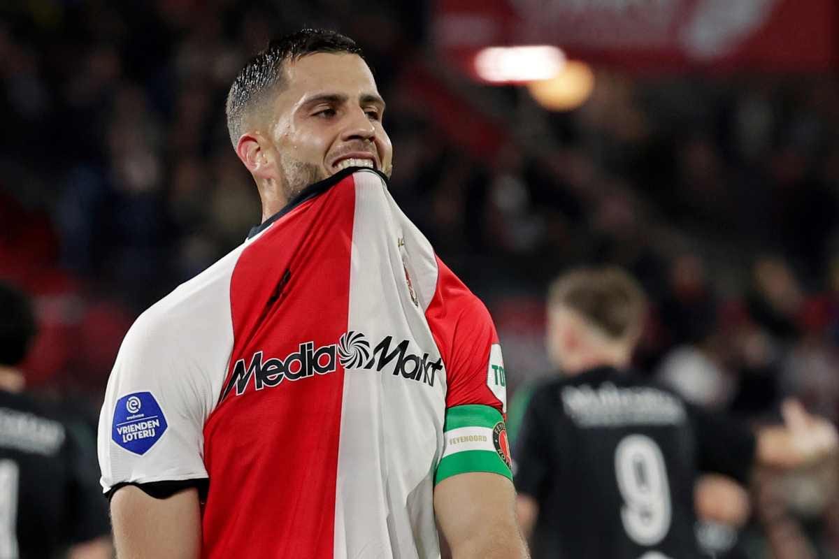 Dávid Hancko é recusado pelo Al-Nassr em negociação de última hora