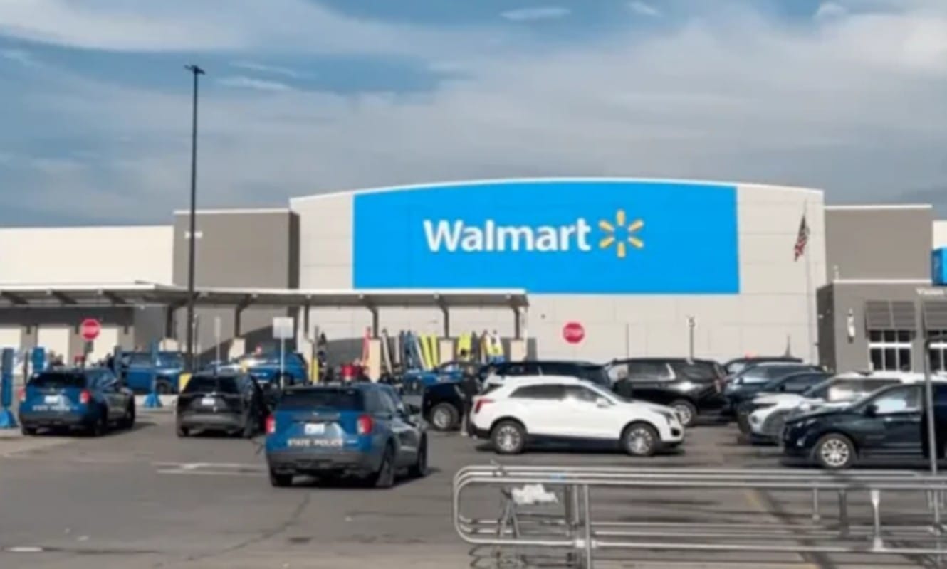 Esfaqueamento em Supermercado: Onze Feridos em Ataque no Walmart nos EUA