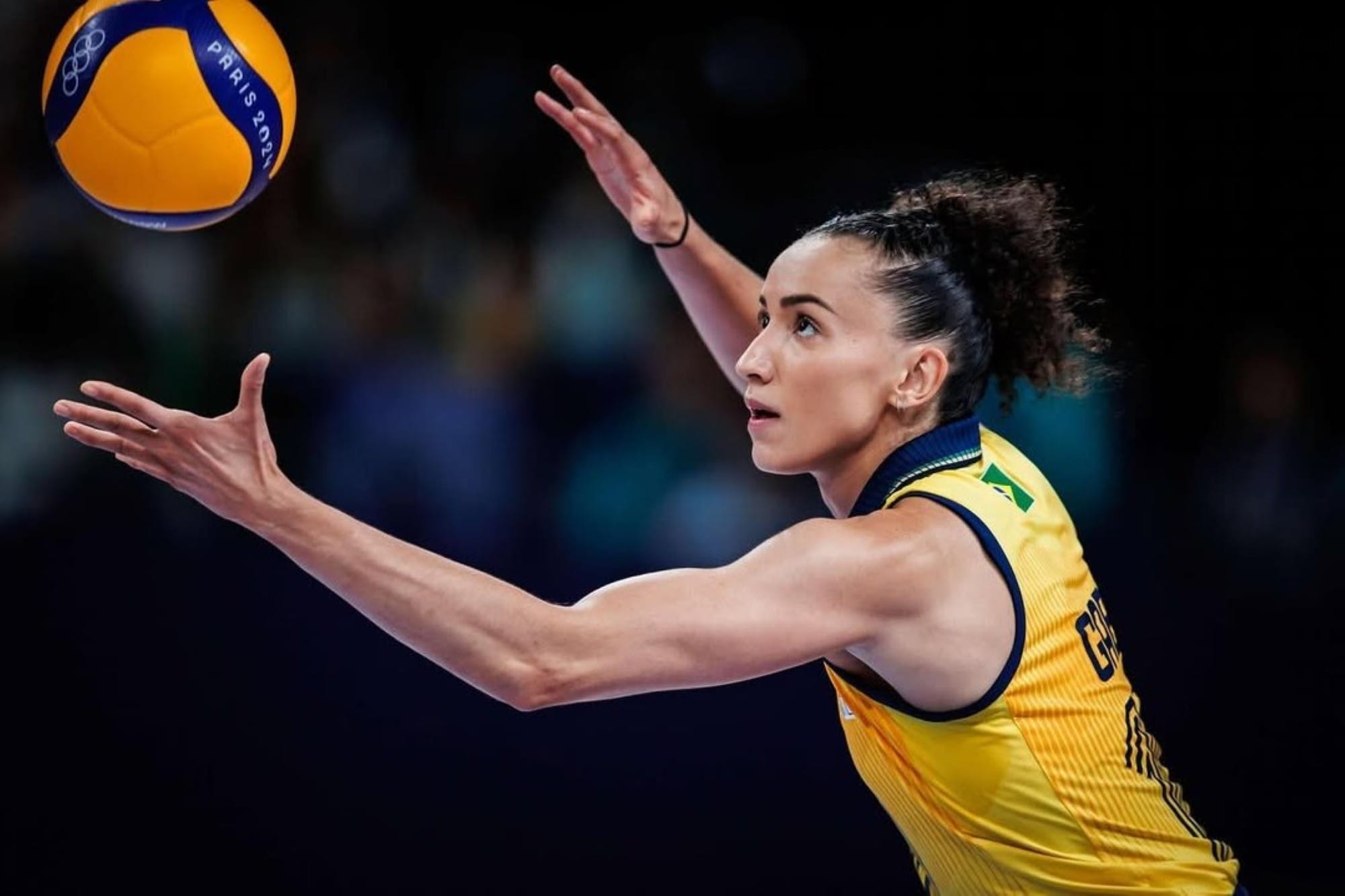 Liga das Nações de Vôlei: Brasil encerra torneio como vice-campeão com Gabi Guimarães na seleção da competição