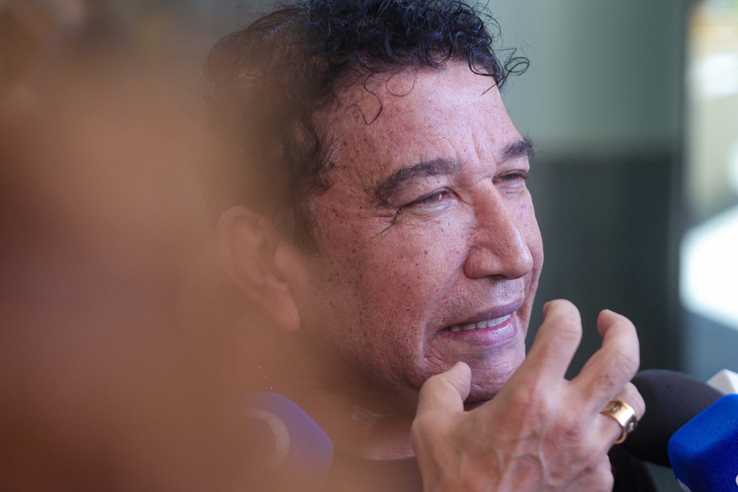 Magno Malta Alerta sobre Estado de Moraes: ‘Dentro Há uma Entidade’