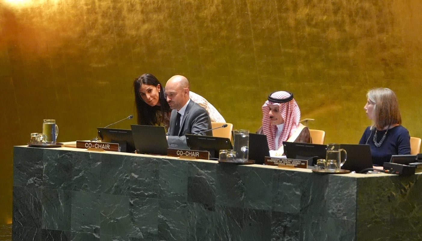 ONU: 17 Países Pedem Desarmamento do Hamas e Reconhecimento da Palestina para Paz em Gaza