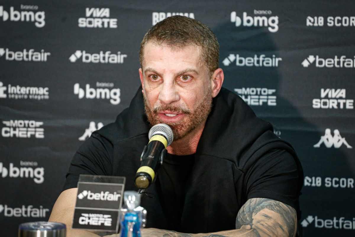Pedrinho enfrenta críticas após coletiva: reação de torcedores do Vasco e análise do momento