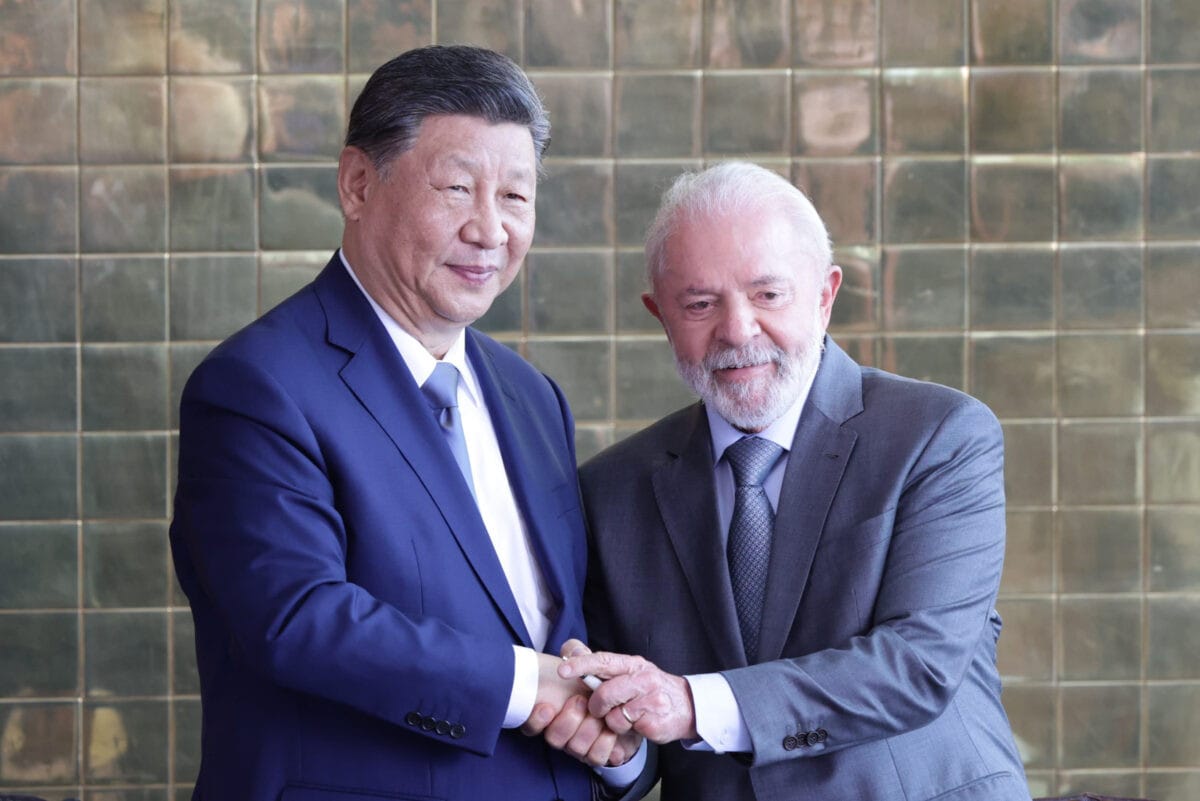 Representação Tributária do Brasil na China: Uma Medida Estratégica Essencial