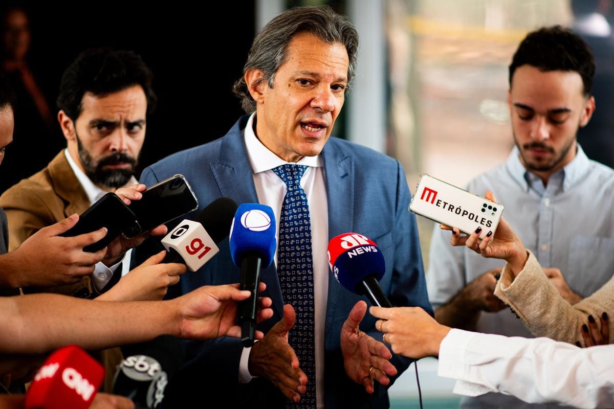 Tarifaço: Governo anuncia plano de apoio à indústria e ao emprego