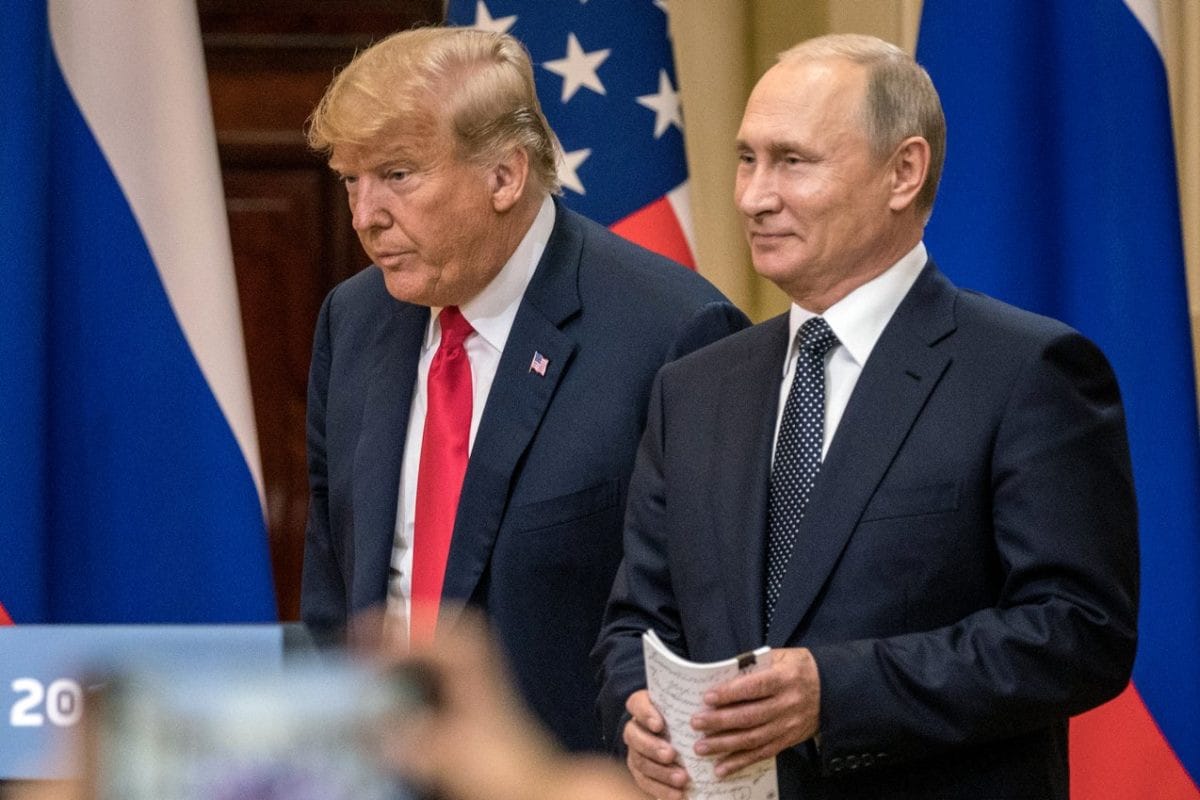 Tarifas de 100%: Trump ameaça Rússia com sanções econômicas para forçar cessar-fogo