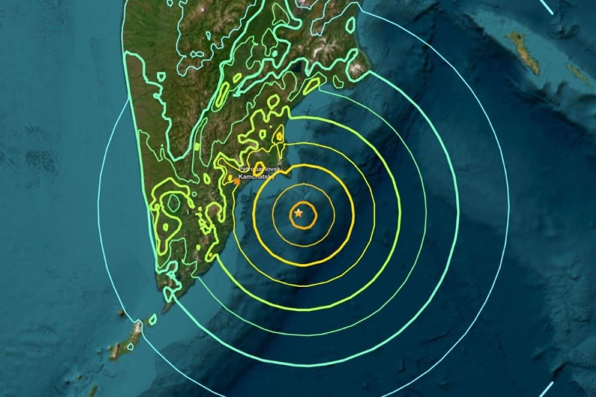 Terremoto de magnitude 8,7 atinge a costa leste da Rússia: alerta de tsunami e evacuações em curso
