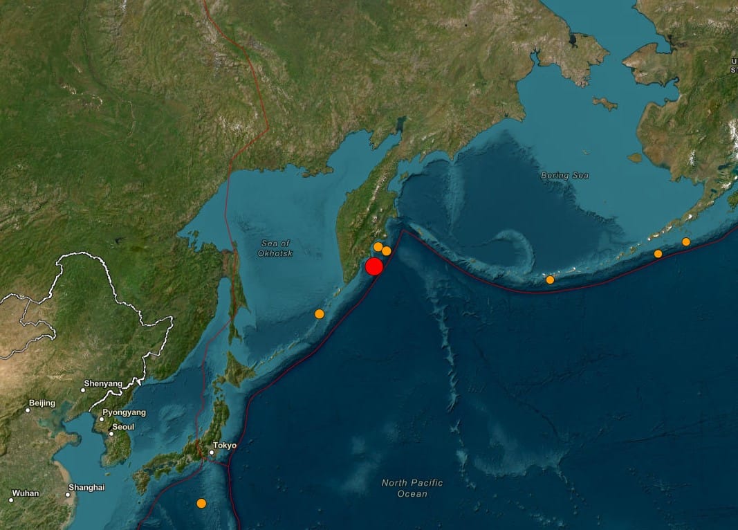 Tsunami atinge Japão após terremoto de magnitude 8,8 na Rússia