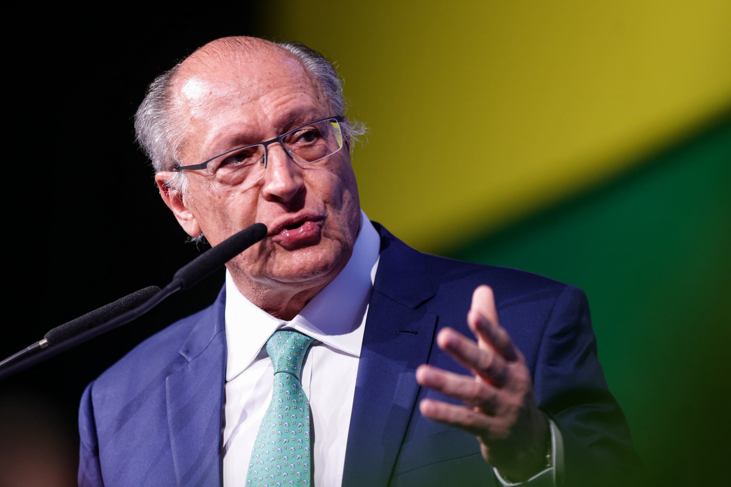Vice-Presidente Alckmin Negocia Tarifas nos EUA: Um Passo Estratégico para a Economia Brasileira