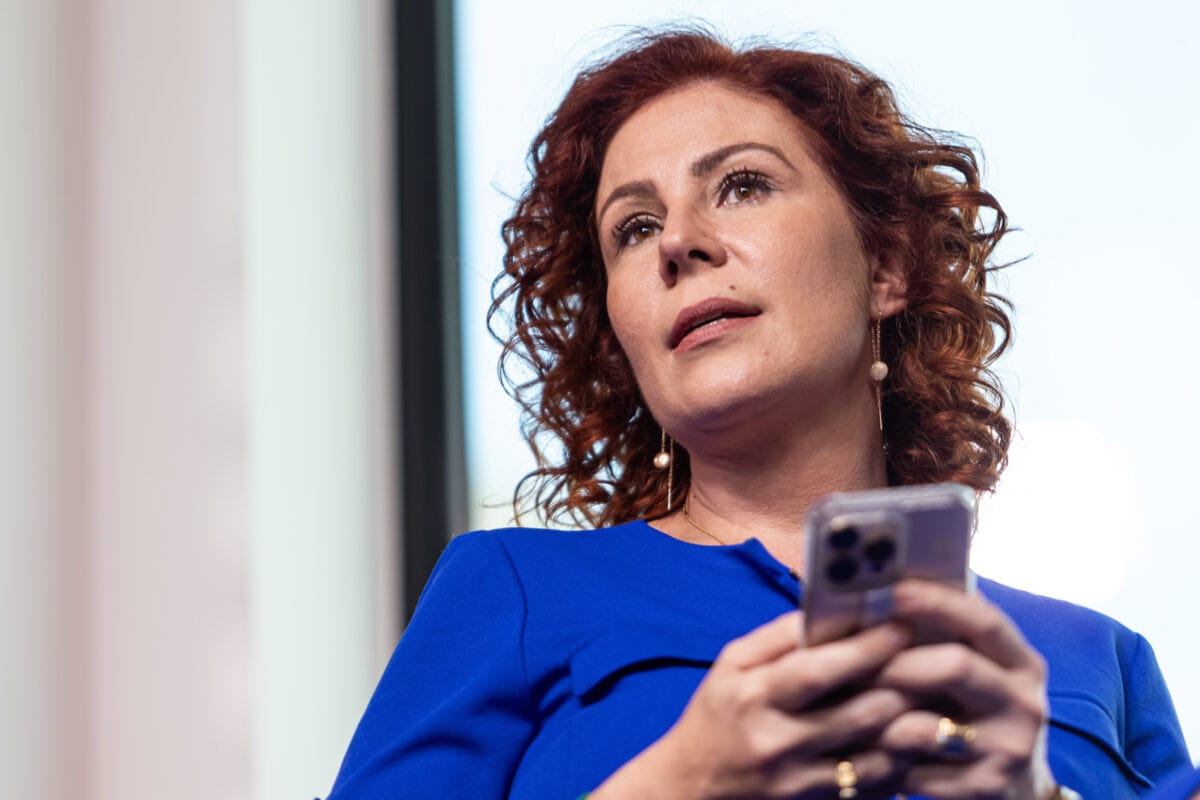 Zambelli se Entrega às Autoridades: Entenda os Motivos e as Implicações Jurídicas
