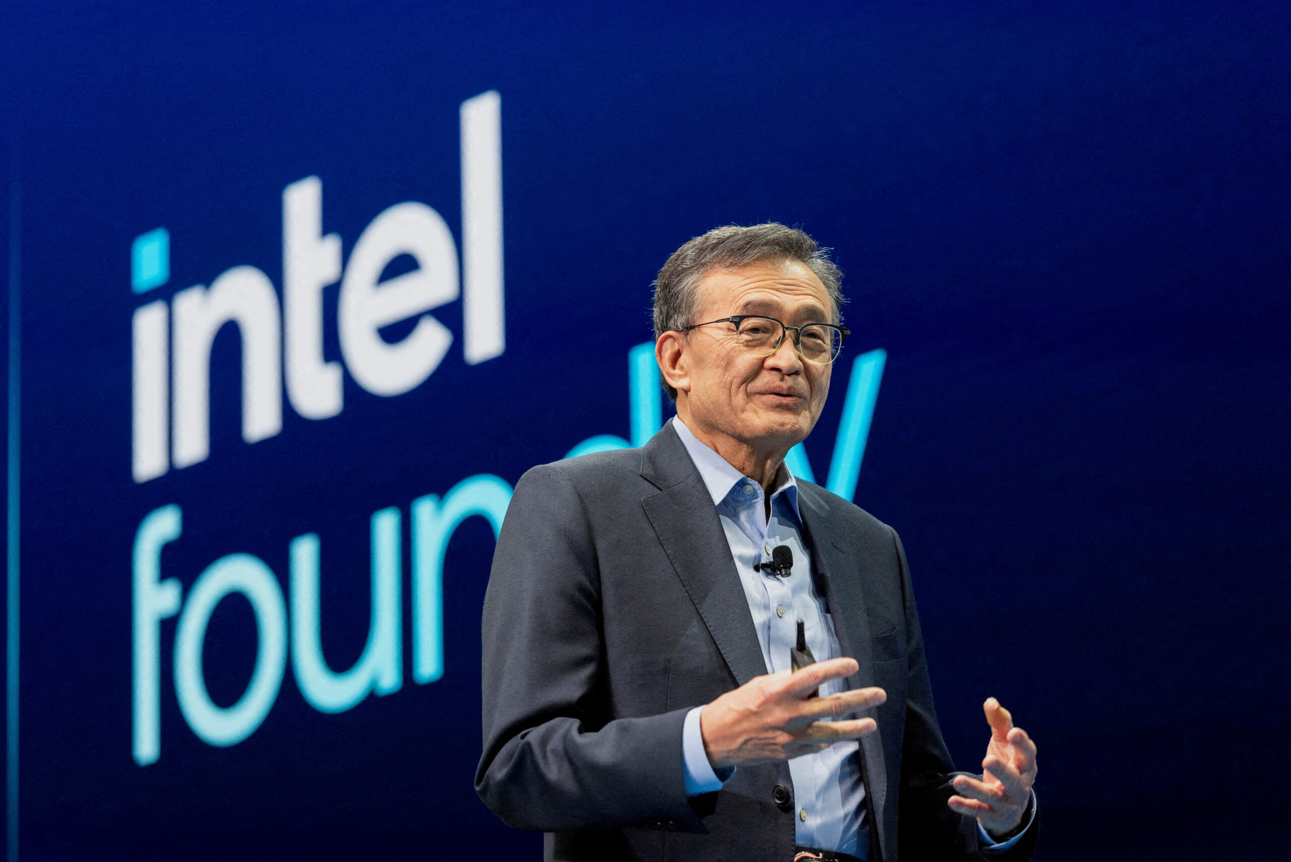 A Pressão de Trump Pelo CEO da Intel
