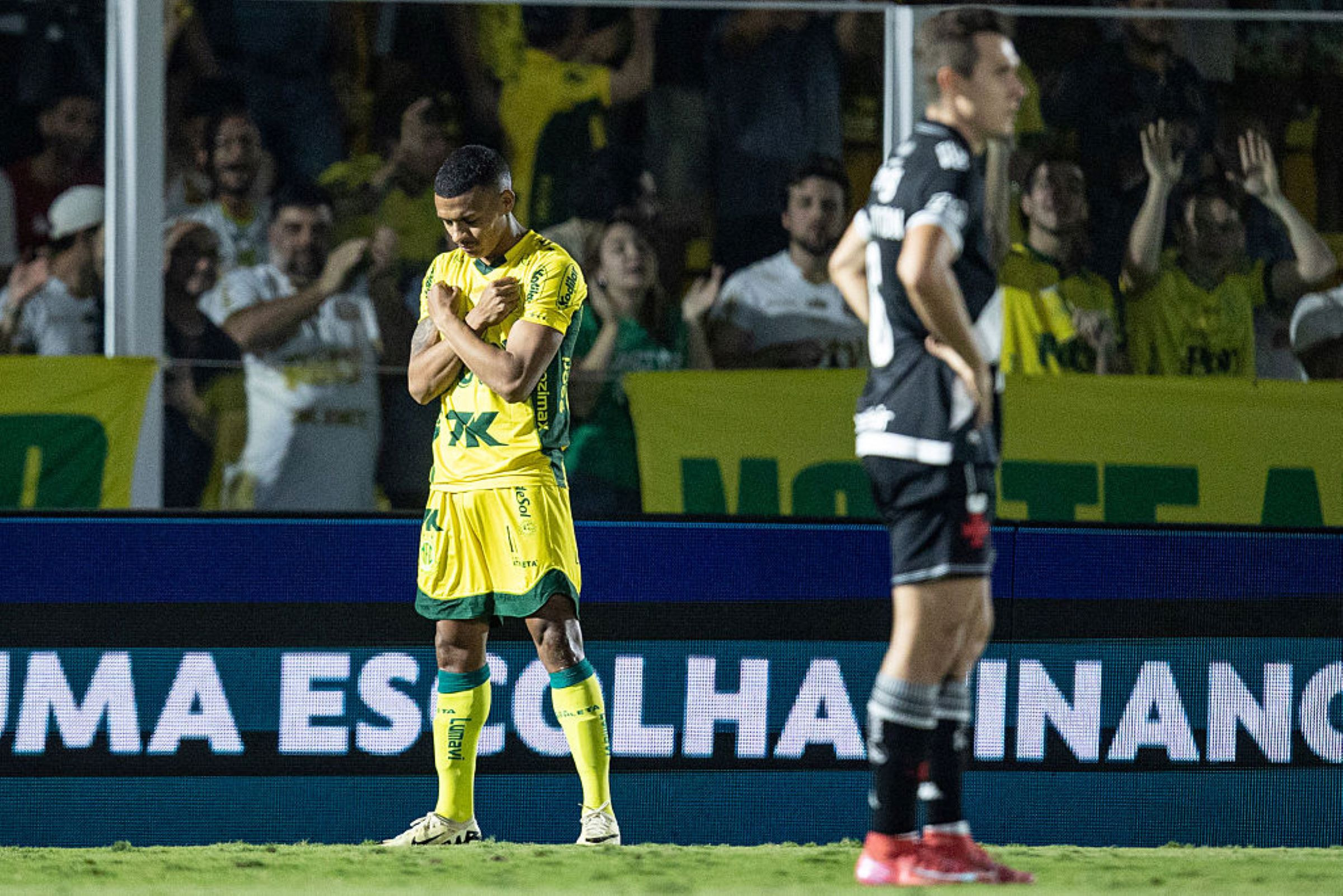Brasileirão: Mirassol Domina e Vasco sofre Sétima Derrota Consecutiva