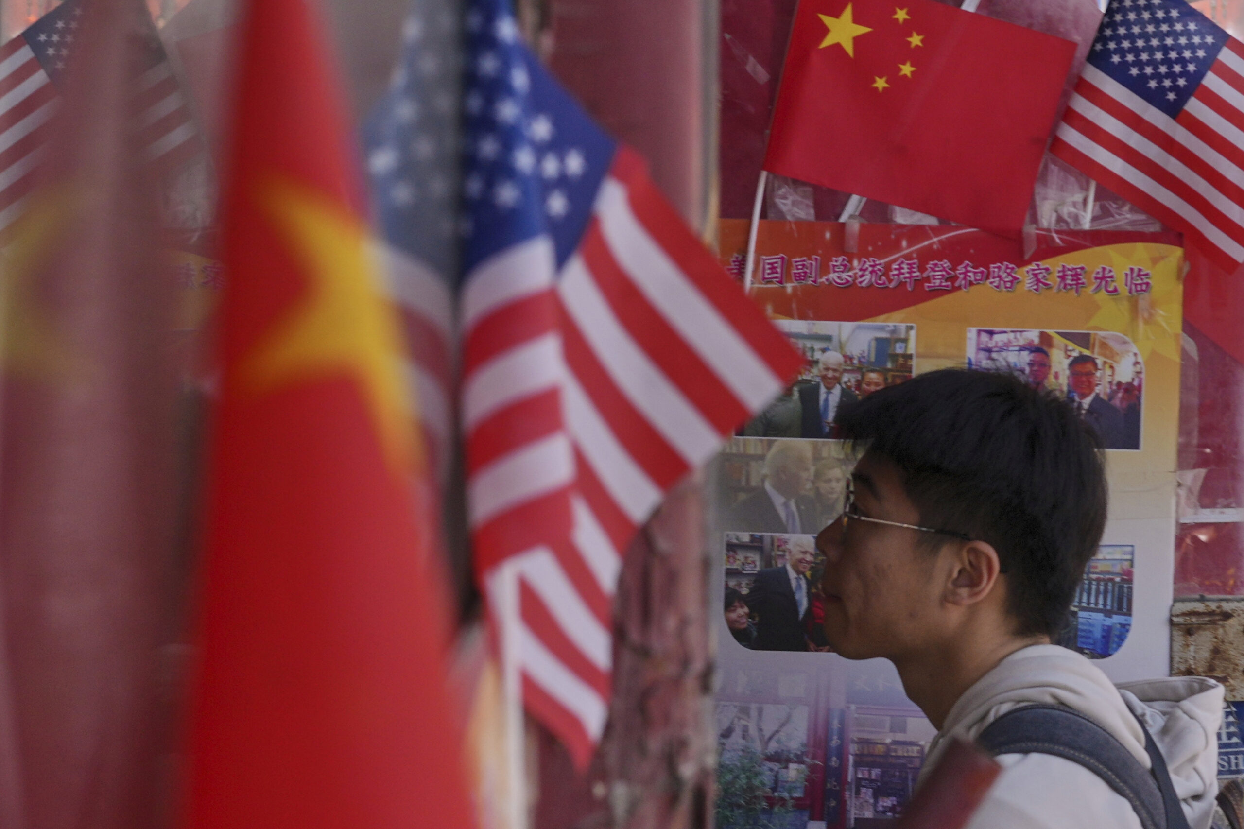 China Pressiona EUA para Relaxar Controles de Exportação de Chips