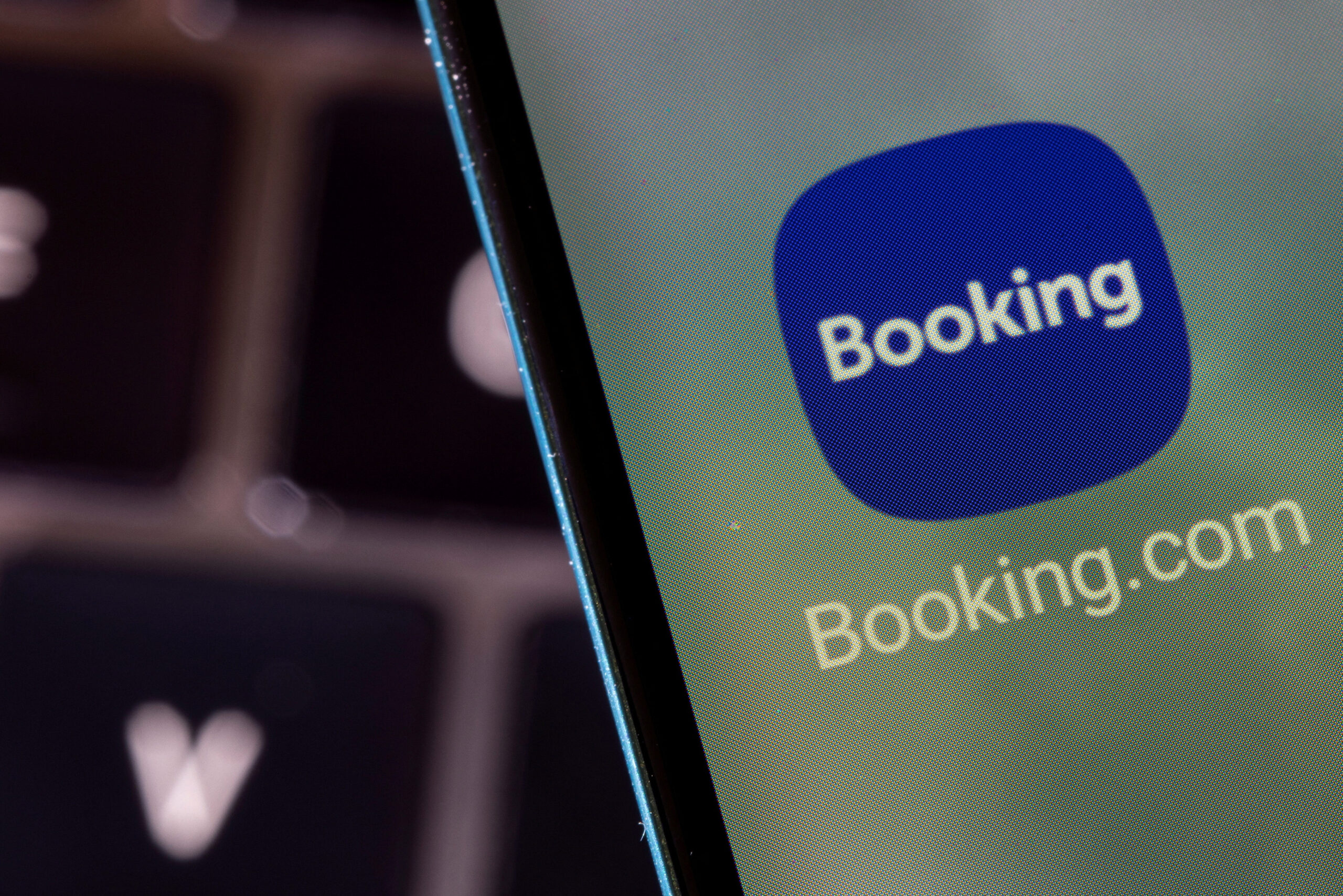 Cláusula de Melhor Preço: A Guerra dos Hotéis contra a Booking.com na Europa