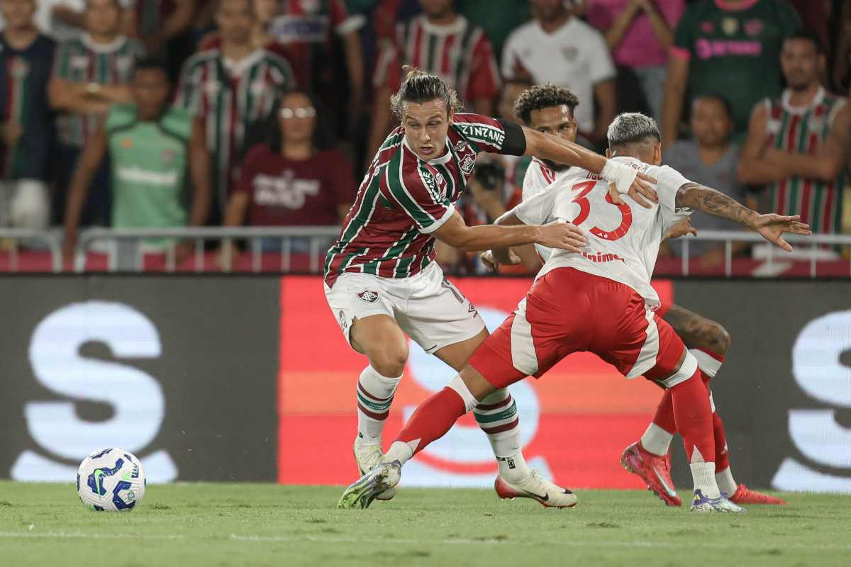 Copa do Brasil: Fluminense Empata com Internacional e Avança de Forma Autoritária