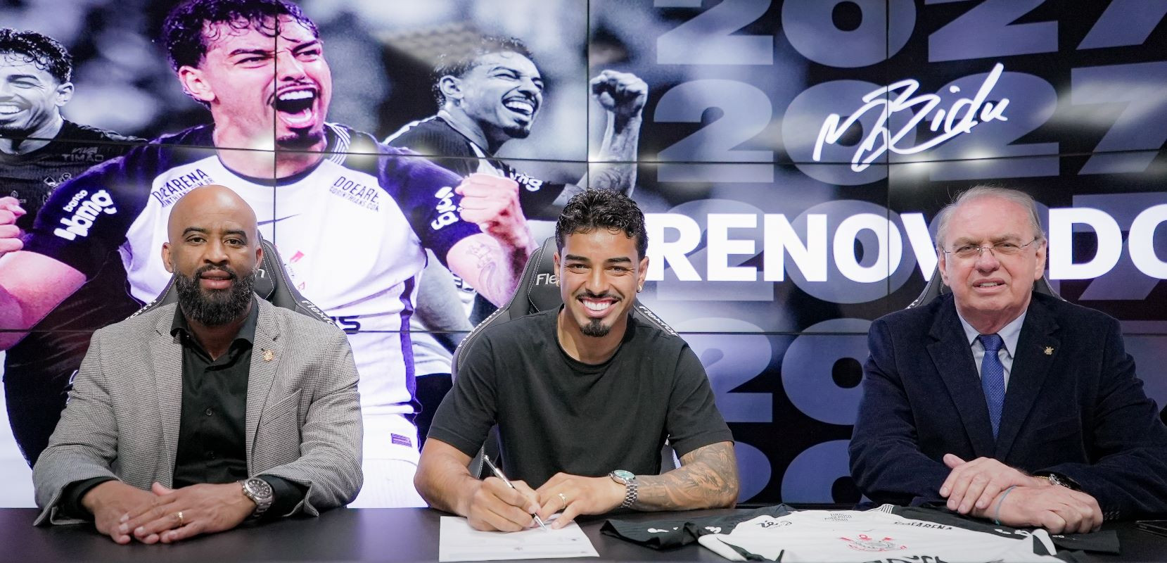 Corinthians Confirma Renovação de Matheus Bidu para 2027