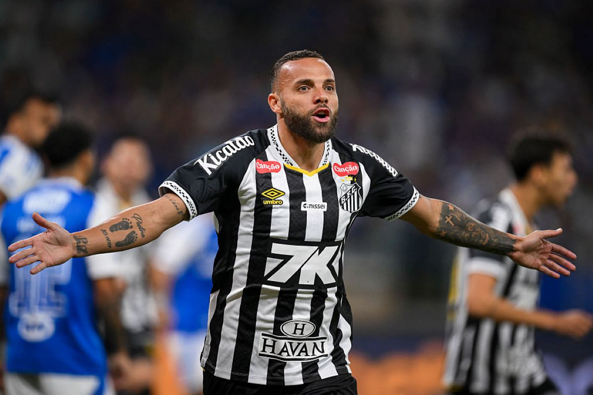 Cruzeiro x Santos: Revés do Tricolor nas Ondas do Brasileirão