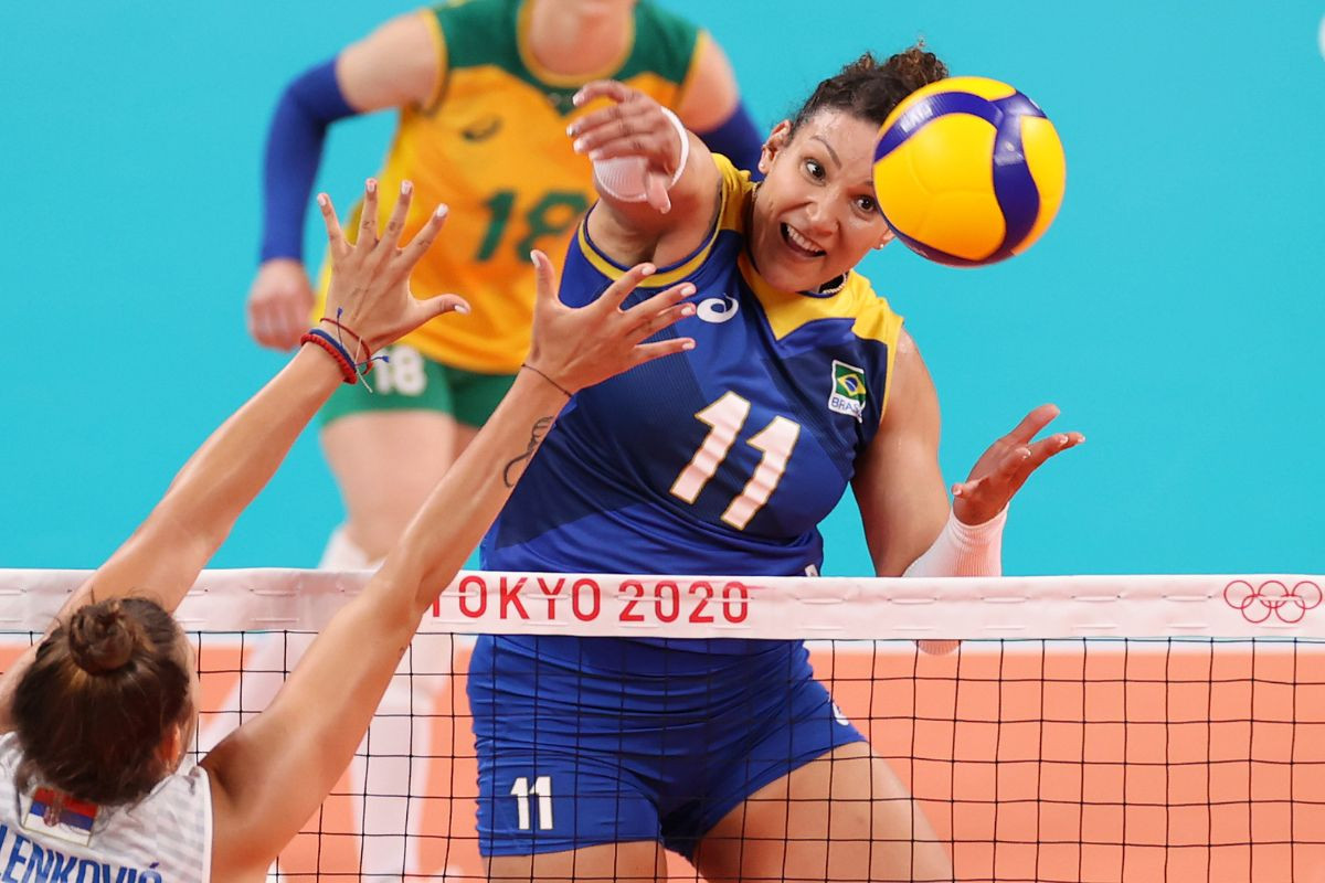 Doping no Vôlei: Punição à Brasiliense por Violação de Sanções de Tandara Caixeta