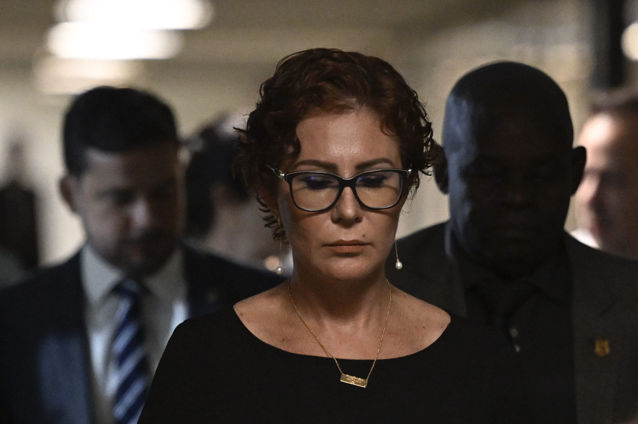 Extradição de Zambelli: O Processo Jurídico Brasileiro para a Prisão e a Entrega Internacional