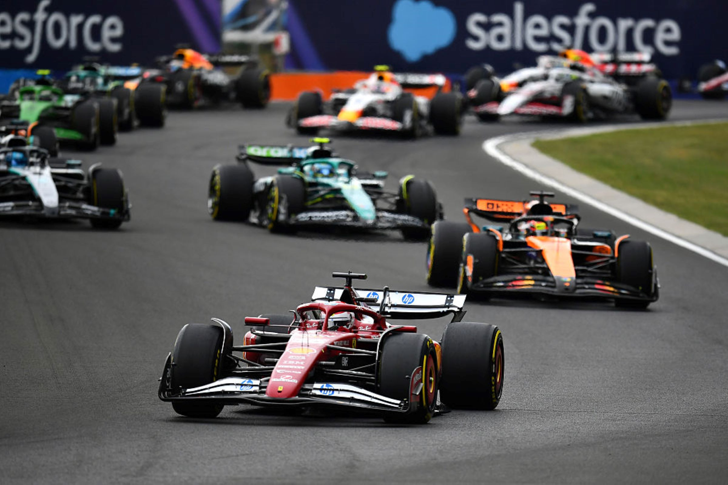 F1 GP Hungria: Norris Vence após Falha Estratégica da Ferrari