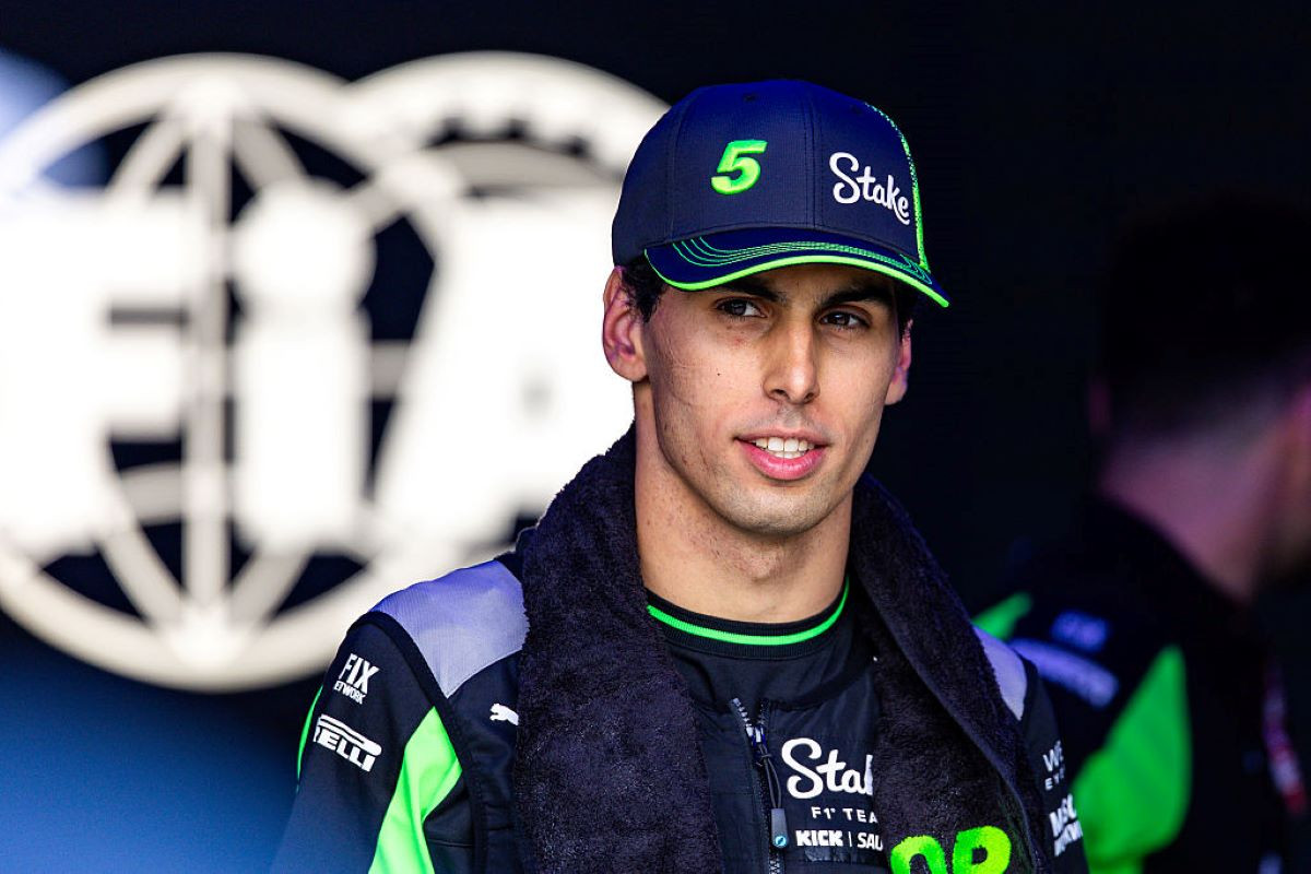 Gabriel Bortoleto: Jovem Brasileiro Lidera Sauber na Hungria