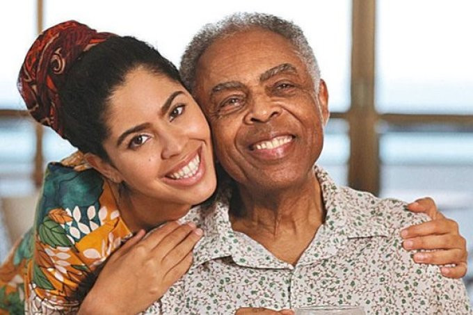 Gilberto Gil: Uma Análise Detalhada da Relação com sua Filha Bela Gil na Adolescência