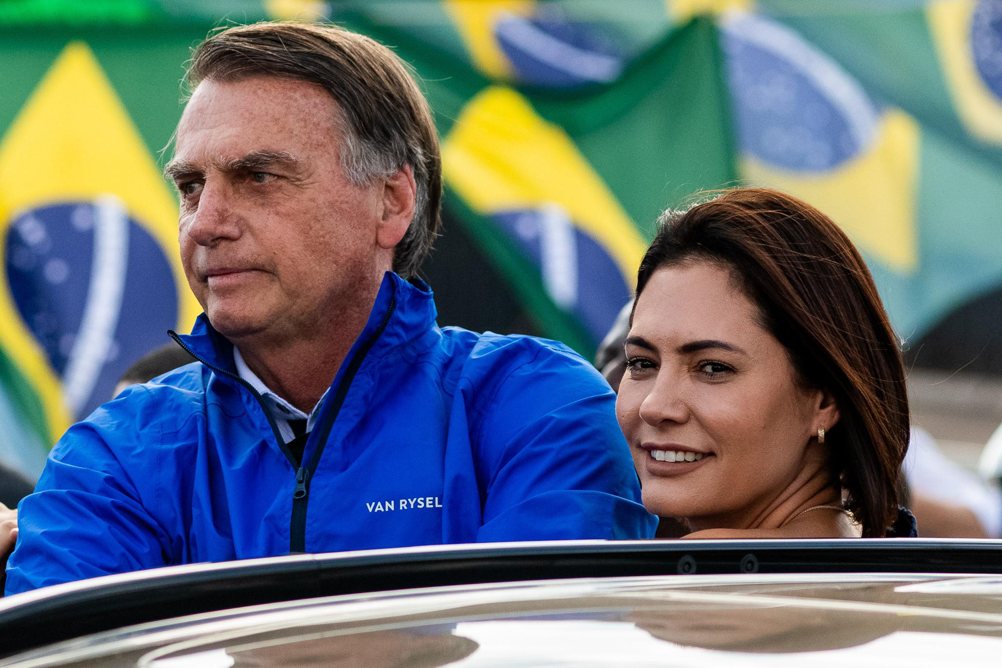 Prisão Domiciliar: STF Autoriza Atendimento de Médicos ao Presidente Bolsonaro