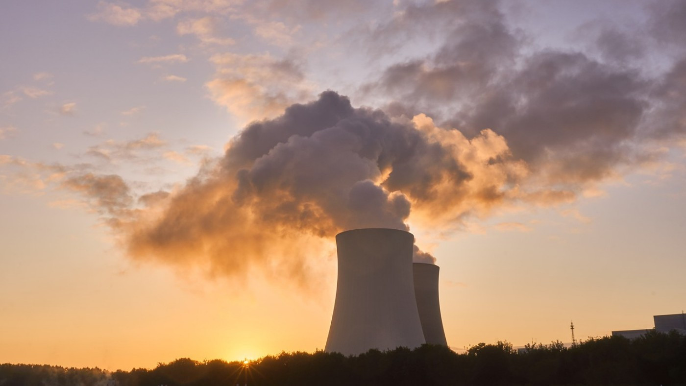 Relatório do governo Trump minimiza mudanças climáticas: análise crítica das conclusões em desacordo com a ciência