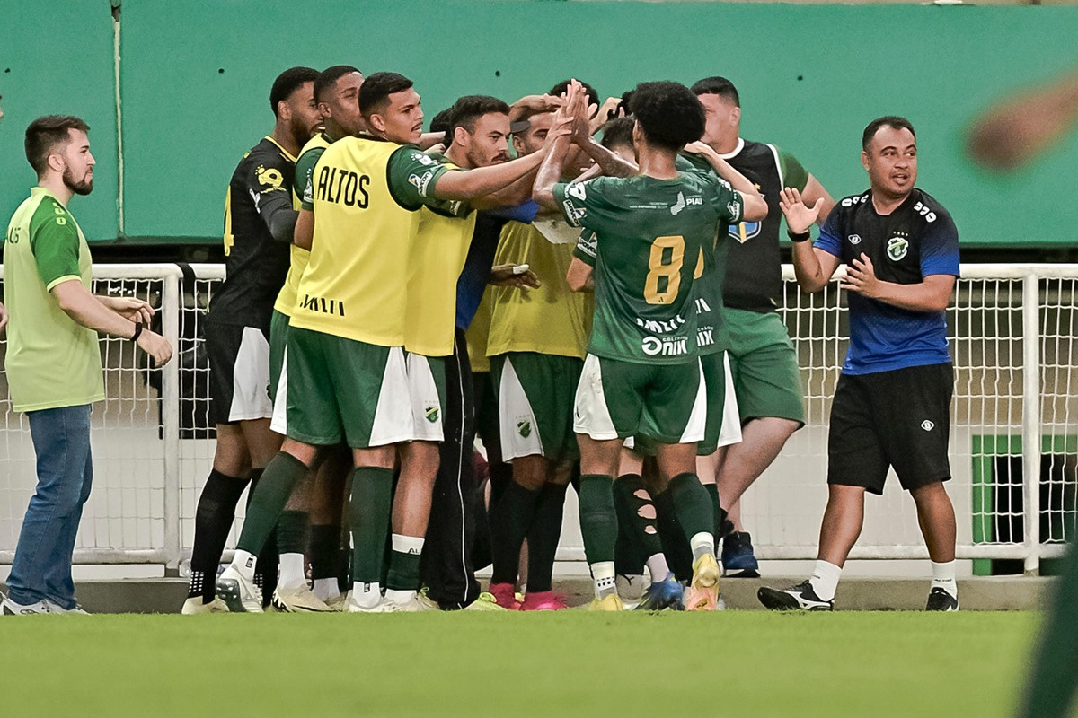 Série D: Veja o Impressionante 5×1 do Altos-PI sobre Independência-AC