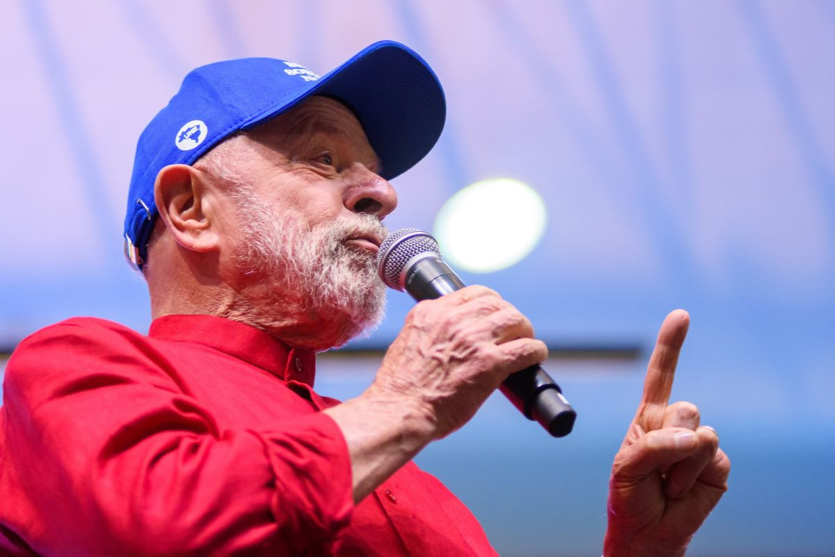 Tarifas Trump: Lula Reafirma Abertura ao Diálogo Comercial