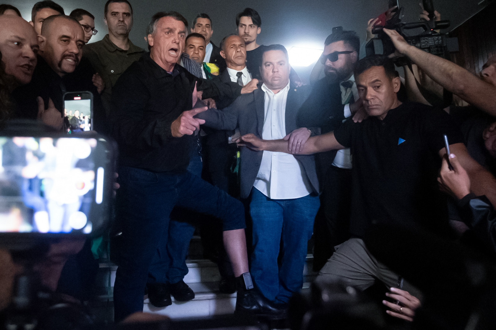 Tornozeleira: A Controvérsia Apontada pela Datafolha em Pesquisa sobre Bolsonaro