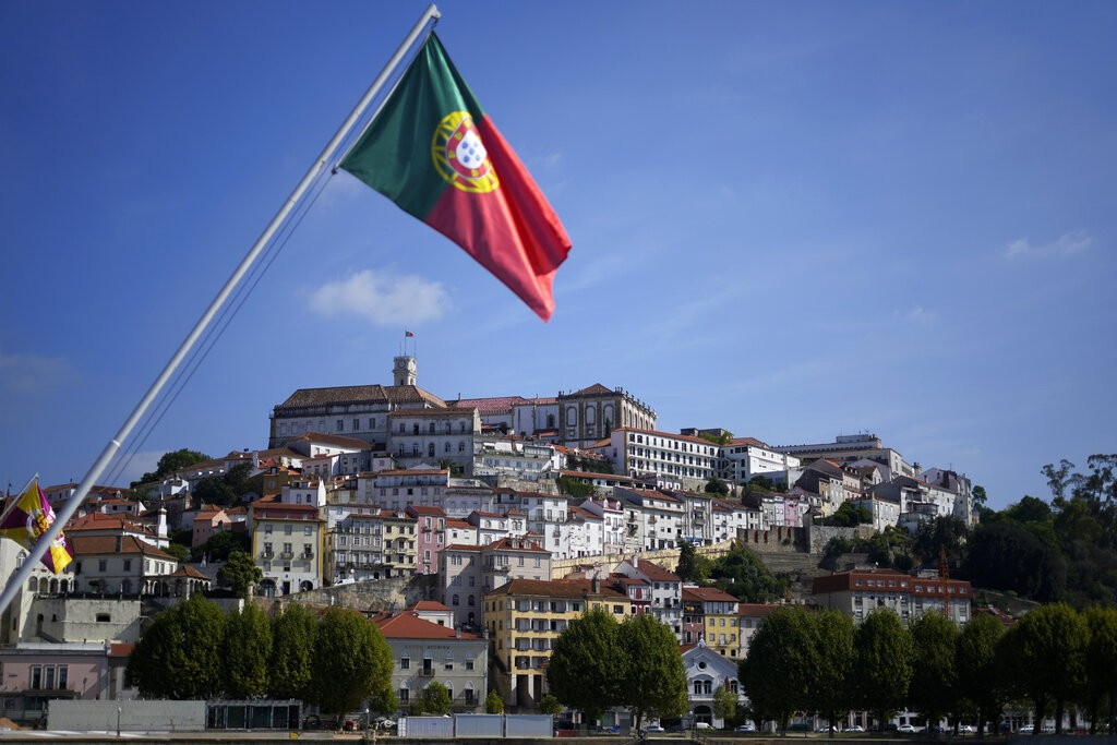 Tribunal Constitucional de Portugal Veta Pacote Controverso de Anti-Imigração