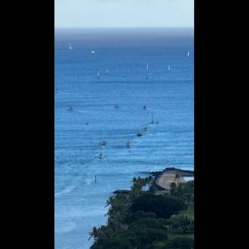 Alerta de Tsunami no Havaí: Massa Fuga de Barcos após Terremoto de Magnitude 8,8