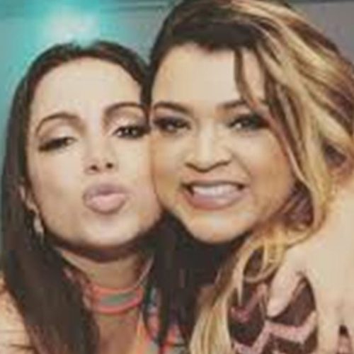 Anitta Luta Contra a Depressão Após Morte de Preta Gil: Uma Reflexão Importante