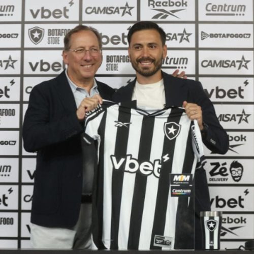 Autonomia do Treinador: John Textor Confirma Liberdade para Davide Ancelotti no Botafogo