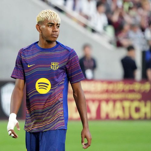 Barcelona expressa incômodo: críticas ao ‘Time pequeno’ após viagem pós-pré-temporada