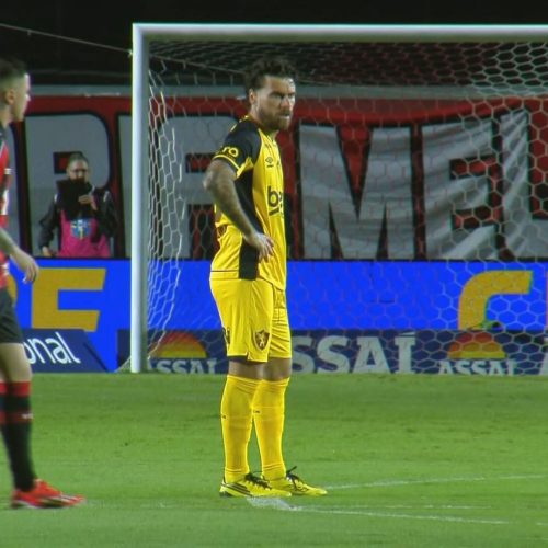 Brasileirão: Sport arranca empate no fim e complica campanha do Vitória