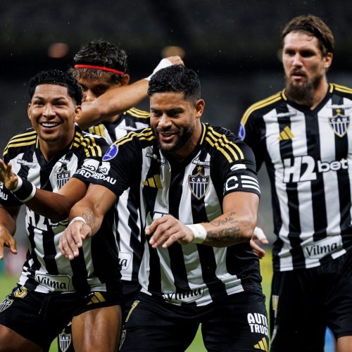 Brasileiros vão mal nos playoffs da Sul-Americana: análise detalhada