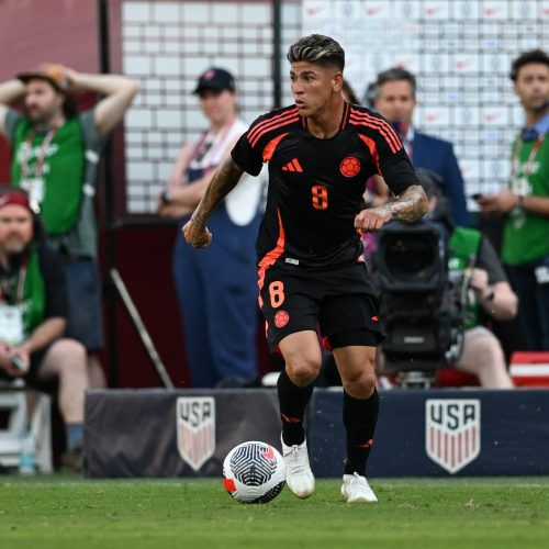 Carrascal é a nova contratação do Flamengo: tudo sobre a chegada do meia colombiano