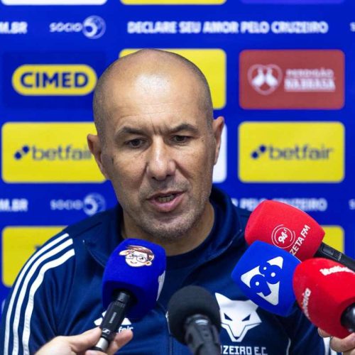 Cássio destaca-se em vitória de classificação do Cruzeiro na Copa do Brasil