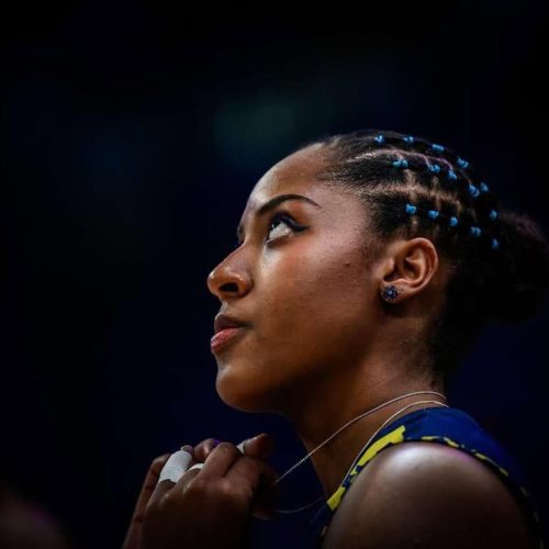 Cirurgia de Ana Cristina: Impacto na Seleção Feminina de Vôlei