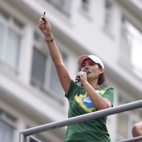 Comunicação Petista: Vídeos de Teônia Pereira Apagados Judicialmente após Ofensas à Michelle Bolsonaro