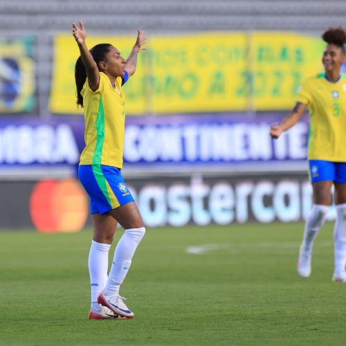 Copa América Feminina: Brasil enfrenta Uruguai em busca de vaga na final