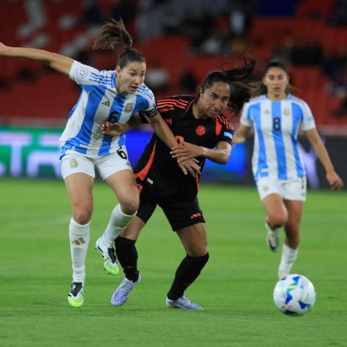 Copa América Feminina: Colômbia vence Argentina e avança à final com brilho da goleira Tápia