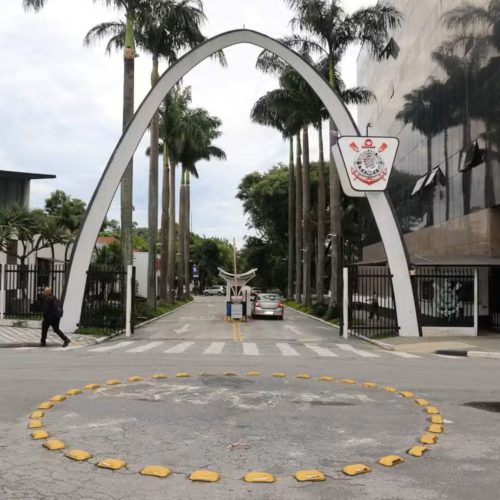 Corinthians: Justiça anula cobrança de R$300 milhões em impostos