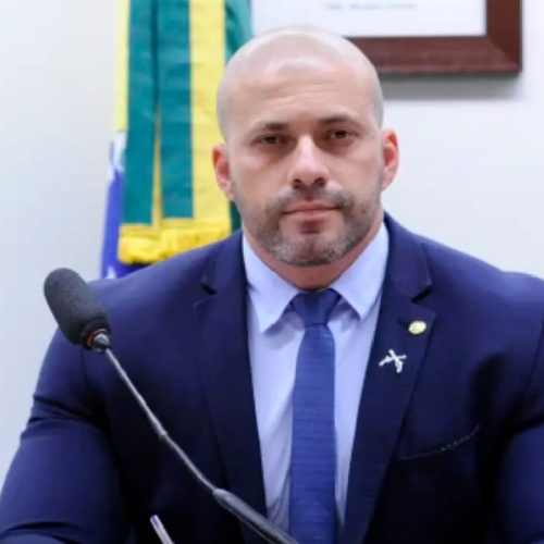 Daniel Silveira Autorizado a Sair de Presídio para Cirurgia no Joelho