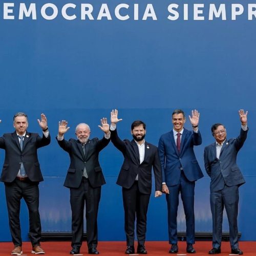 Democracia: Presidentes do Chile, Brasil, Colômbia, Espanha e Uruguai Discutem Cooperação Internacional