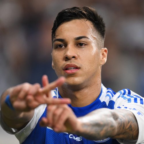 Dominando a Artilharia do Brasileiro: A Noite Triunfal de Kaio Jorge