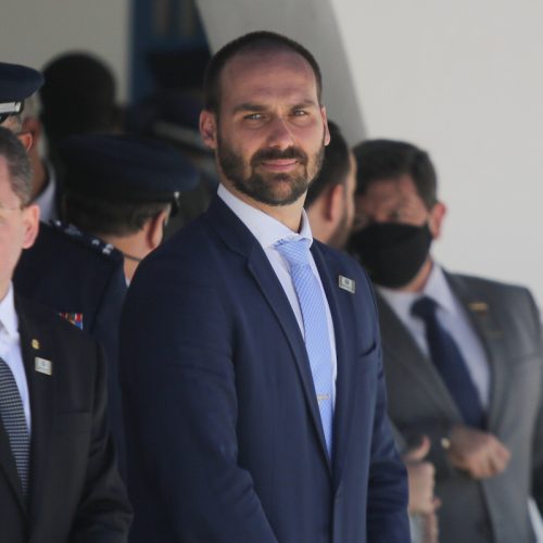 Eduardo Bolsonaro: Brasil é o único que responde a tarifas com censura, diz deputado